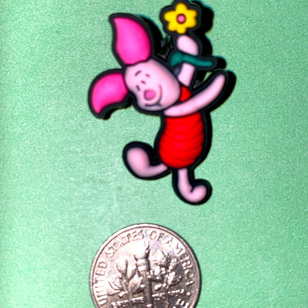(10 for $15) Piglet Happy Holding a Flower of Winnie the Pooh Crocs Shoe Charms